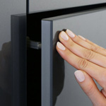 push-to-open